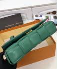 Сумка Bottega Veneta Padded Cassette Bag Green